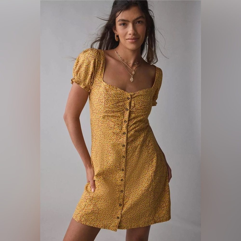 Kimchi Blue Nina Button-Down Milkmaid Mini Dress